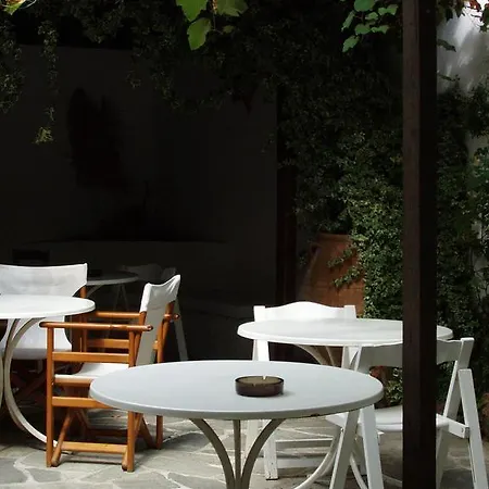 Ξενοδοχείο Hellinikon 2*