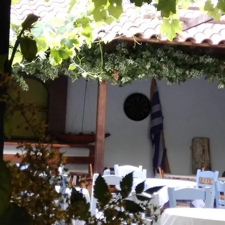 Hellinikon 2* Ουρανούπολη