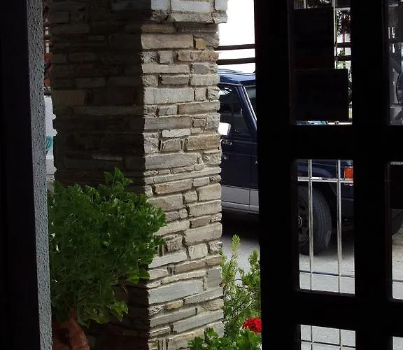 Hellinikon Отель Уранополис