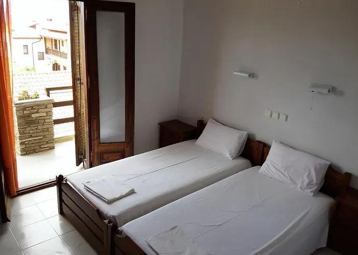 ホテル Hellinikon 2*