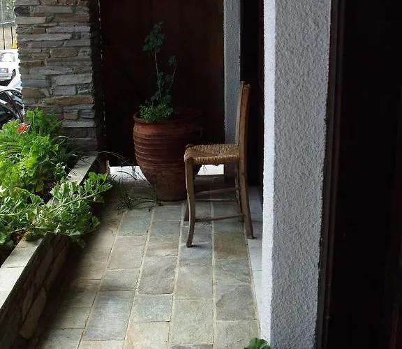 ホテル Hellinikon 2*