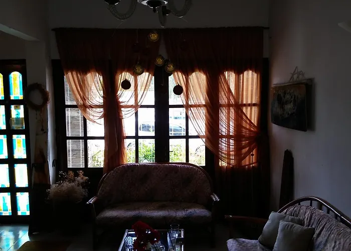 Hellinikon ホテル オウランオウポリ